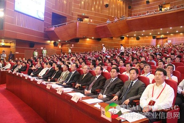 13 聚会.JPG